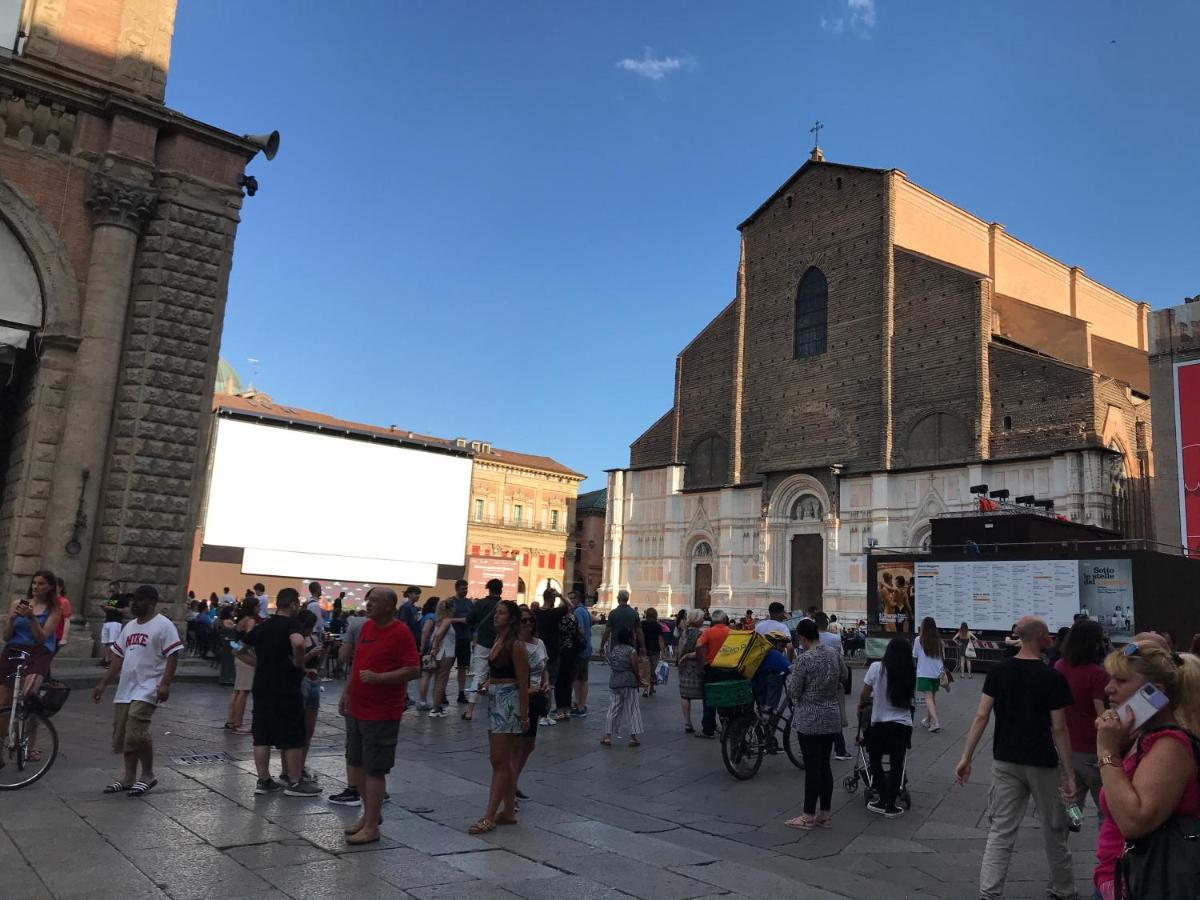 La Corte Del Sant'Orsola Rooms Bologna Exterior photo